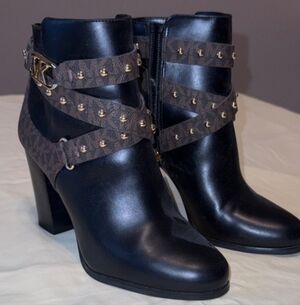 Black Leather Ankle Boots with Studded Straps MICHEAL KORS